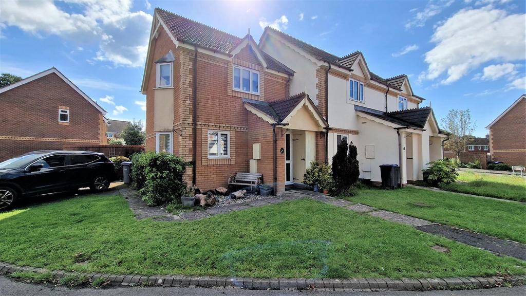 Pewsham Lock, Chippenham 2 bed end of terrace house for sale £230,000