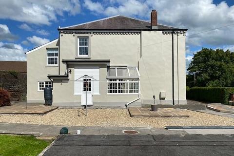 4 bedroom house for sale, The Parade, Carmarthen