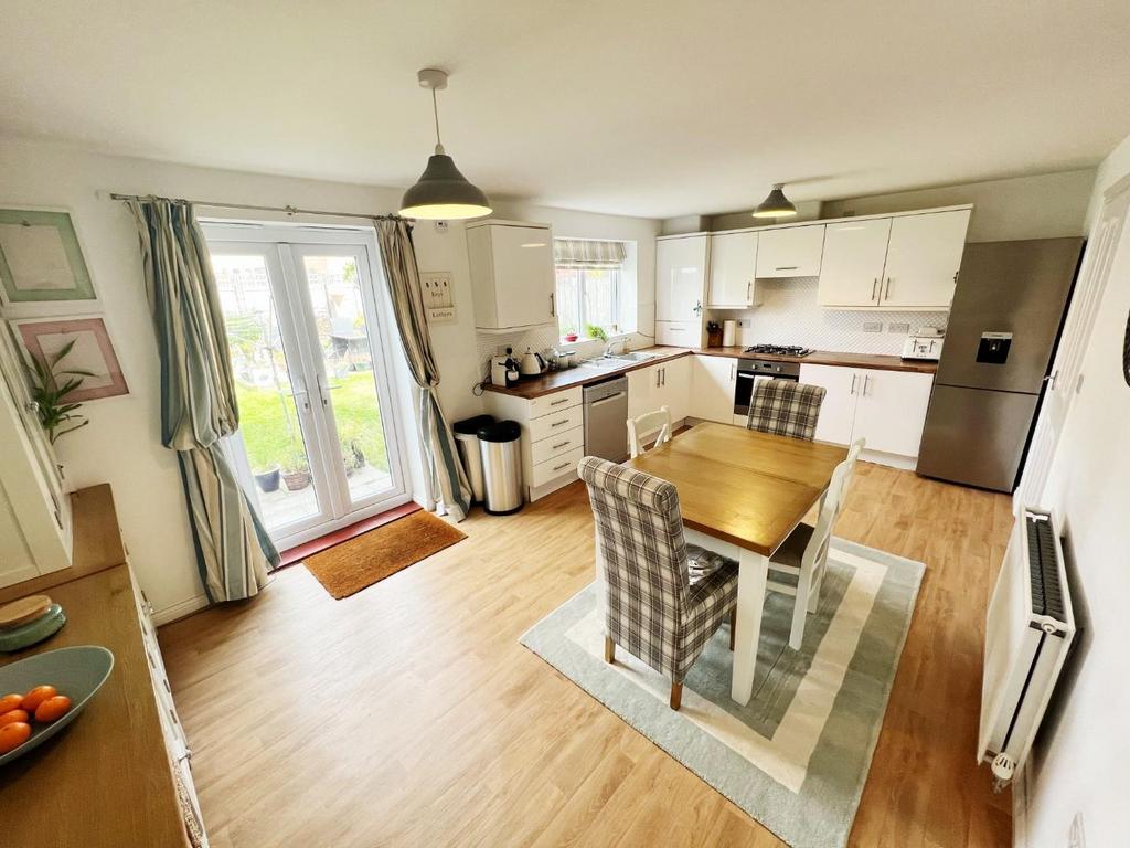 Dean Lane, Spennymoor 4 bed detached house for sale £155,000