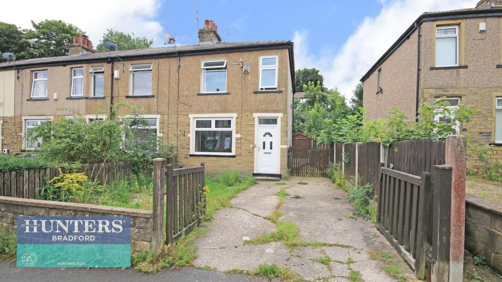 Carr Bottom Grove, Bradford 3 bed end of terrace house for sale £160,000