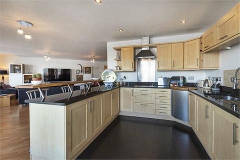 2 bedroom apartment to rent, The Boulevard, Ingress Park, Greenhithe, DA9