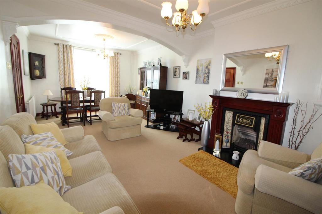 Lewis Street, Newport NP11 2 bed property for sale £119,950