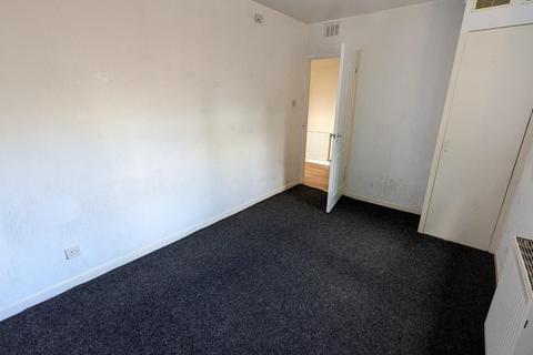 35 Dykes Road, Penicuik, EH26 0JD