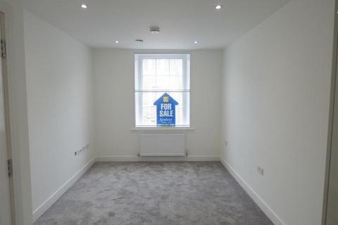 2 bedroom flat to rent - Harmer Street, Gravesend