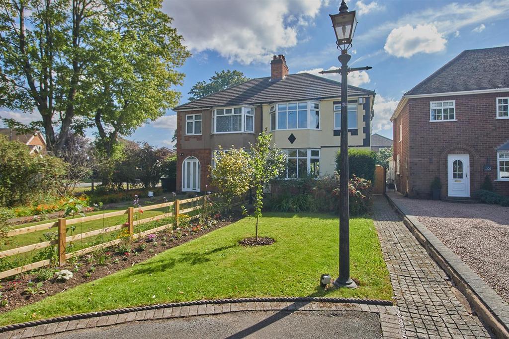 Sapcote Road, Burbage 3 bed semidetached house for sale £340,000