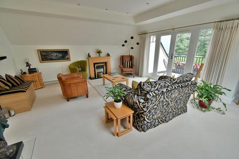 3 bedroom penthouse for sale, Dudsbury Avenue, Ferndown, BH22