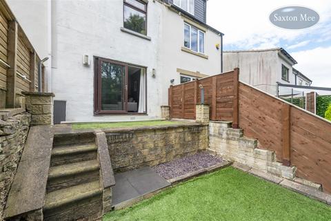 7 Alpine Close, Stocksbridge, Sheffield, S36 1AB