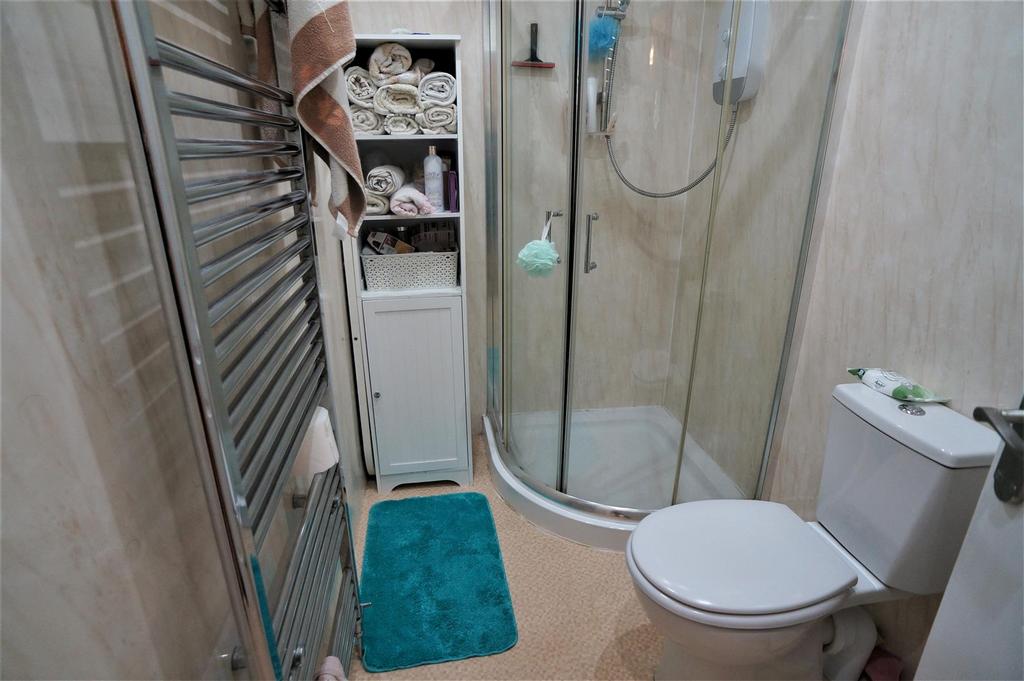 En Suite Shower Room