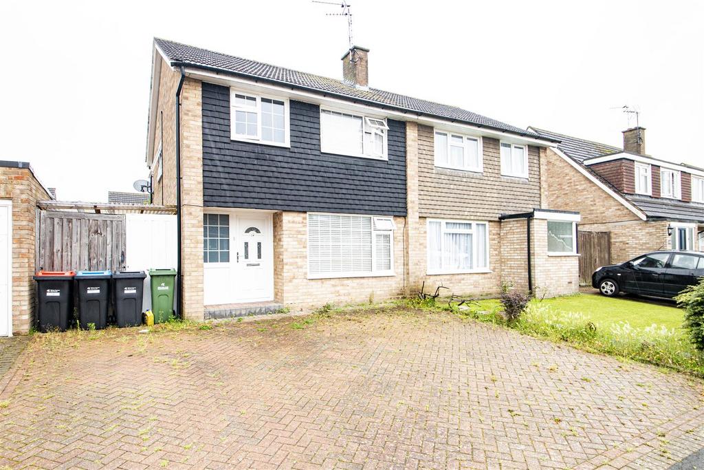 Ribble Crescent, Bletchley, Milton Keynes 3 bed property to rent £