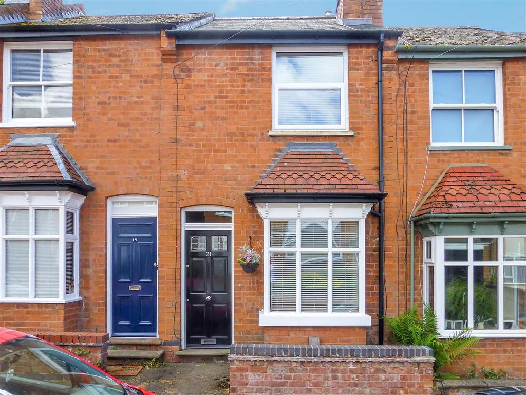 Linen Street, Warwick 2 bed terraced house £1,095 pcm (£253 pw)