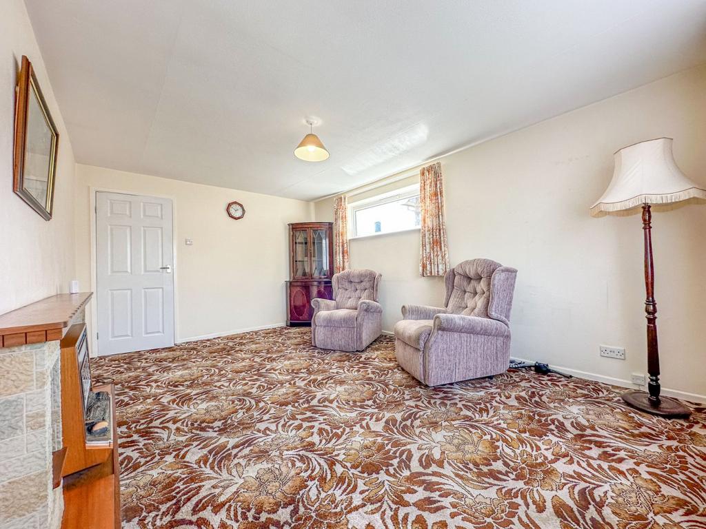 Malkinson Close, Winterton, North Lincolnshire, DN15 3 bed bungalow for sale £180,000