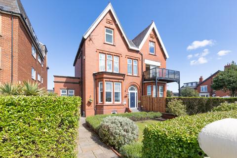 5 bedroom semi-detached house for sale, East Beach, Lytham, FY8