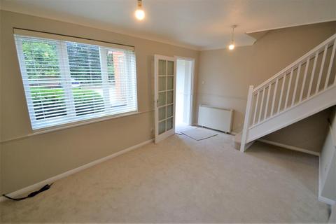 12 Bishops Drive, Feltham, TW14 8LT