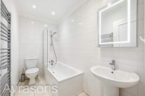 1 bedroom flat to rent, RICHBORNE TERRACE, OVAL,