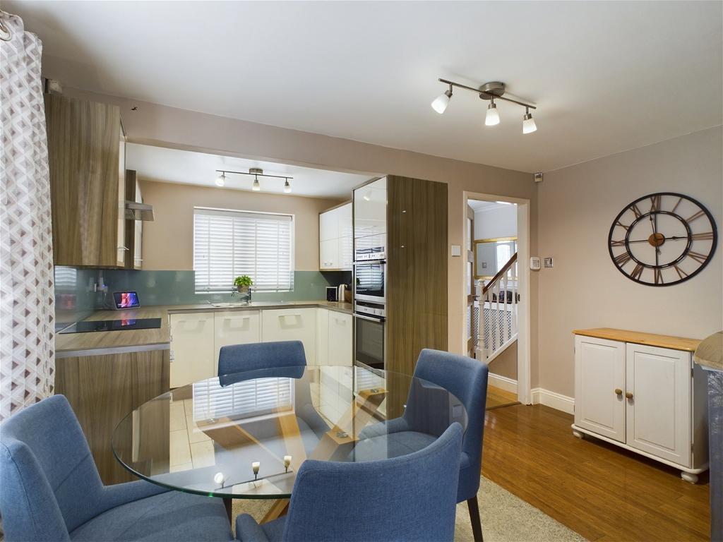 Noel Gate, Aughton, Lancashire 4 bed semidetached house for sale £