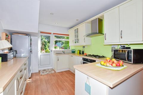 3 bedroom end of terrace house for sale, Malvern Road, Dover, Kent