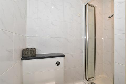 35 Hamond Close, South Croydon, CR2 6BZ