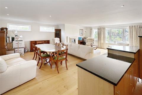 2 bedroom apartment for sale, Sea Avenue, Rustington, Littlehampton, West Sussex