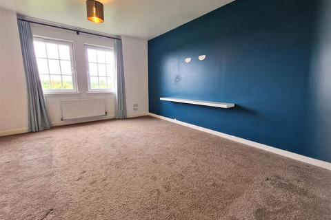 2 bedroom apartment to rent, Kirktonholme Gardens, West Mains, East Kilbride