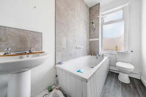 9 Highfield Road, Leeds, LS13 2BL
