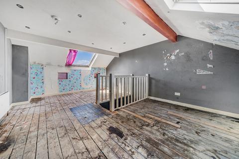 9 Highfield Road, Leeds, LS13 2BL