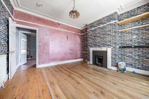 9 Highfield Road, Leeds, LS13 2BL