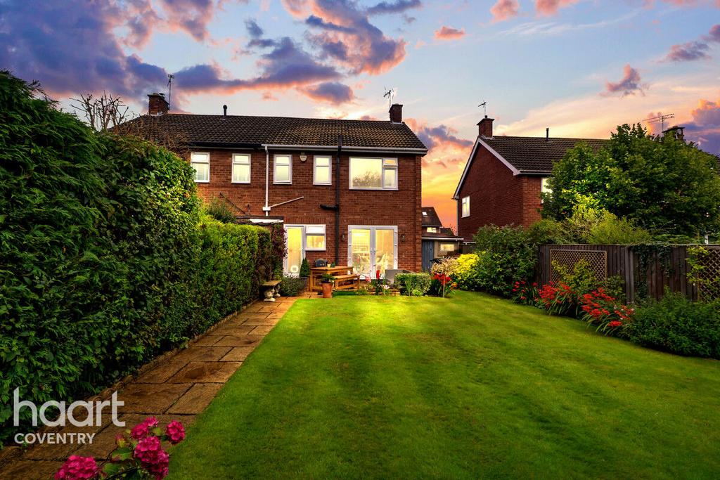 Faulconbridge Avenue, COVENTRY 3 bed semidetached house for sale £