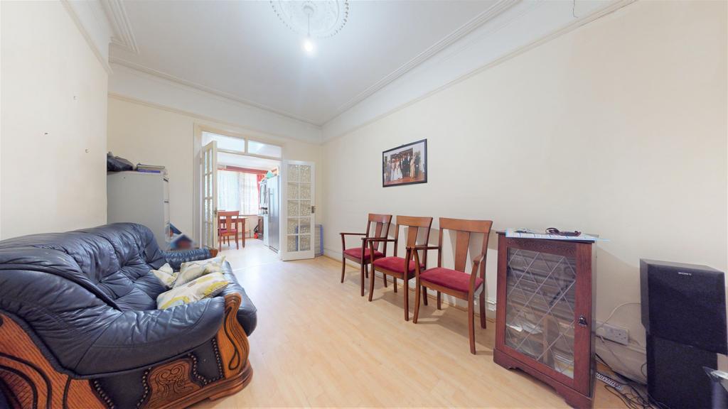 Kidderminster Road, Croydon, CR0 4 bed terraced house for sale £500,000