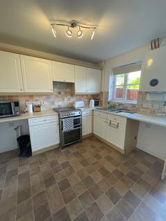 2 bedroom terraced house to rent, Cumberford Close, Bloxham, Banbury, OX15 4HN