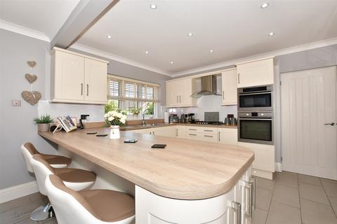 Justem Augustine Road, Minster On Sea, Sheerness, ME12 2NB