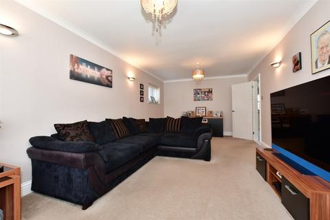 Justem Augustine Road, Minster On Sea, Sheerness, ME12 2NB