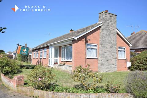 12 Boleyn Way, Jaywick, Clacton-on-sea, CO15 2NZ