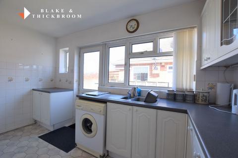 12 Boleyn Way, Jaywick, Clacton-on-sea, CO15 2NZ
