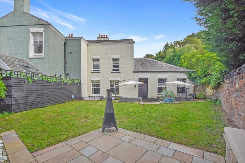 Weston Road, Higher Runcorn 4 bed semidetached house for sale £500,000