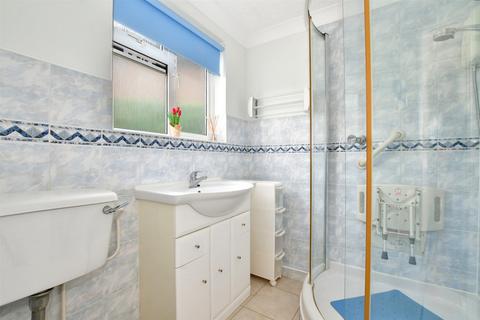 2 Pound Crescent, Fetcham, Leatherhead, KT22 9JL