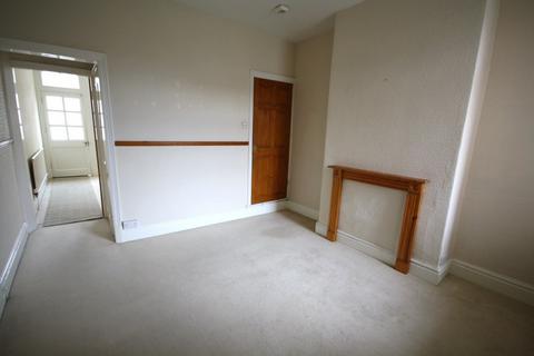2 bedroom terraced house to rent, Hopefield Road, Leicester