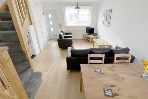 2 bedroom terraced house for sale, Oxford Road, Southsea