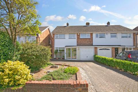 15 Hill Road, Theydon Bois, Epping, CM16 7LX