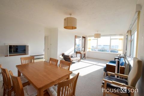 3 bedroom apartment for sale - Amberley, Bath Road, East Cliff, Bournemouth, BH1