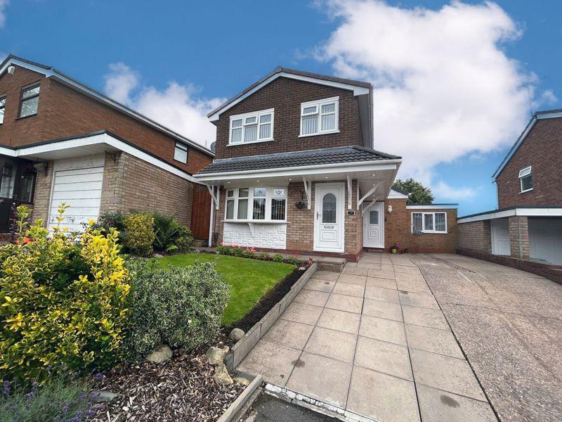 Silverstone Close, Walsall 3 bed house for sale £275,000