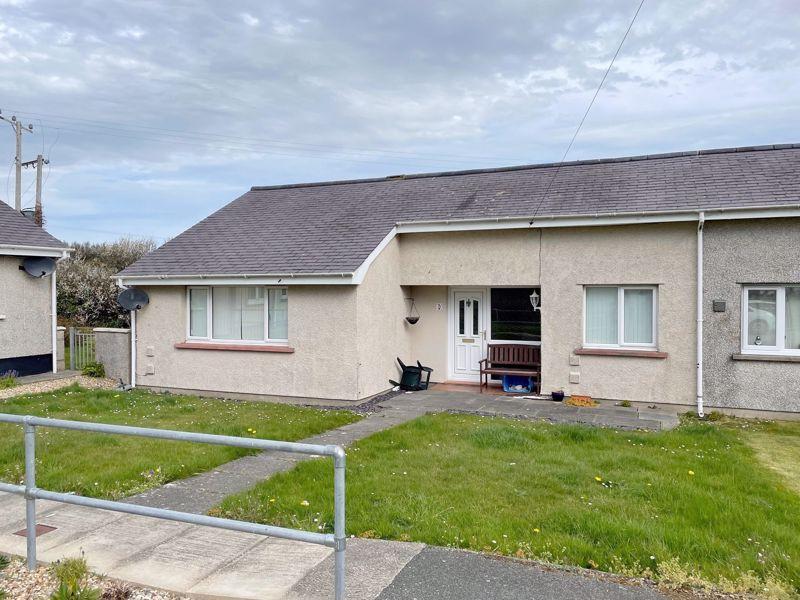 Caergeiliog, Anglesey 2 bed bungalow for sale £175,000
