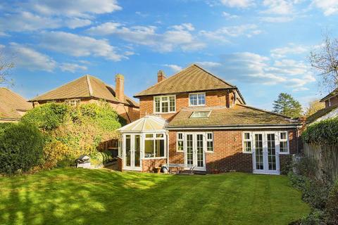 4 bedroom detached house for sale, Bedford MK41