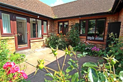 10 Knowles Green, Bletchley, Milton Keynes, MK2 2RL