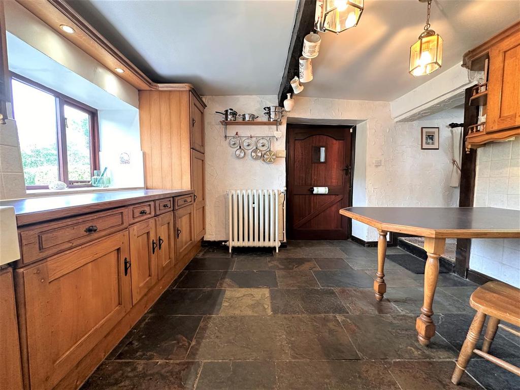 Breakfast kitchen