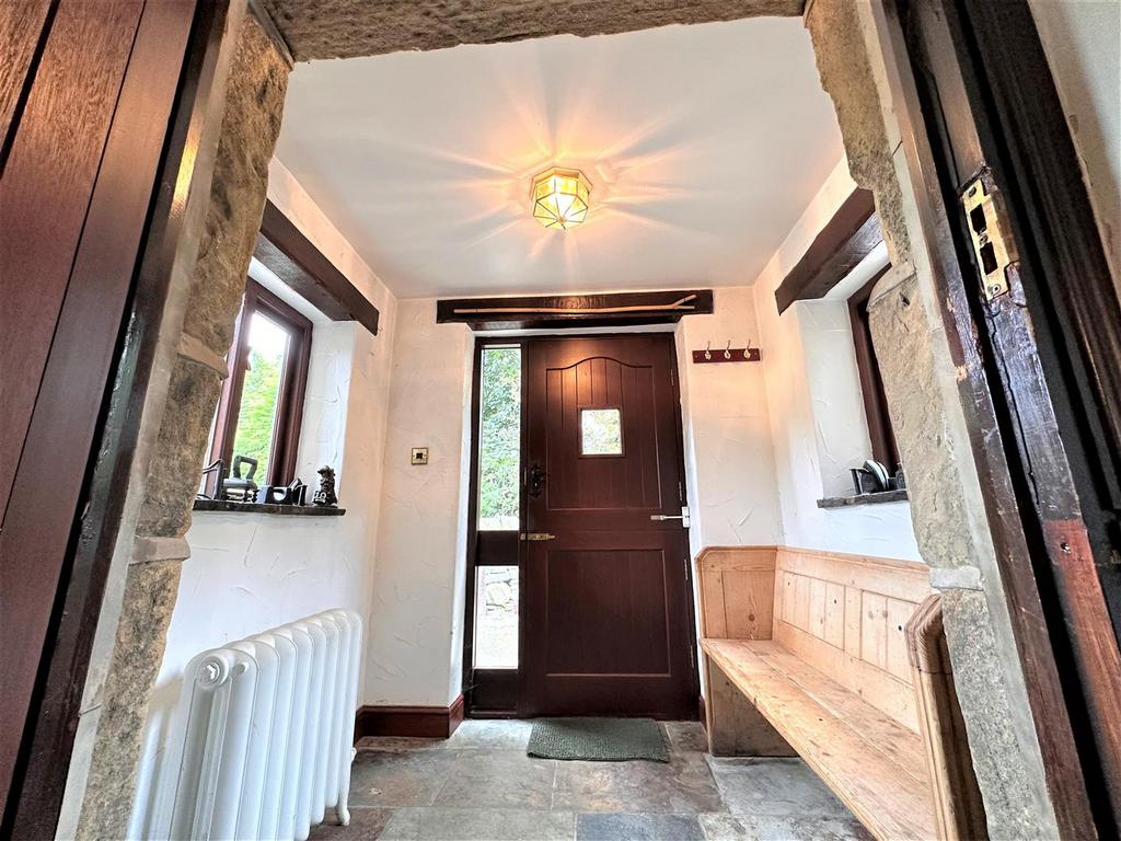 Side entrance porch