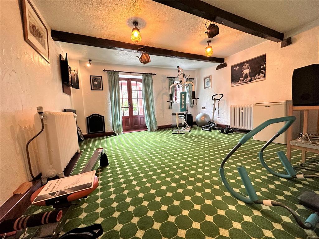 Games room/ bar
