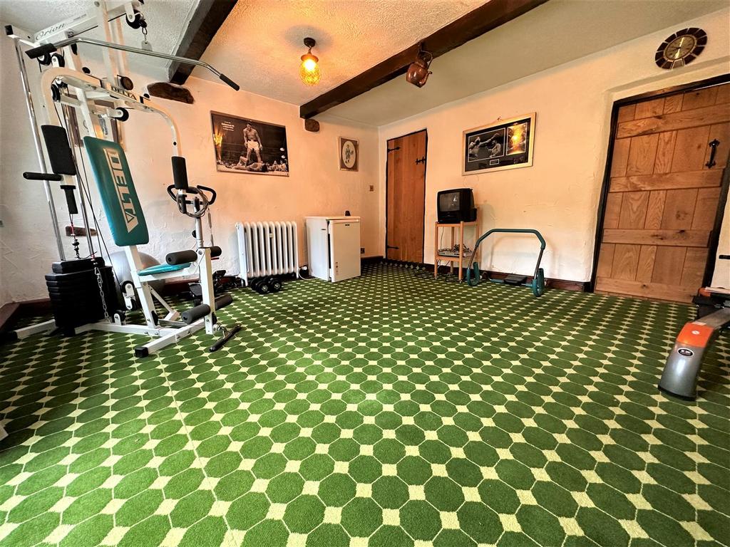 Games room/ bar