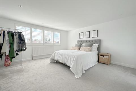55 Falmer Road, Enfield, EN1 1PZ