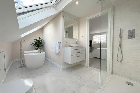 55 Falmer Road, Enfield, EN1 1PZ
