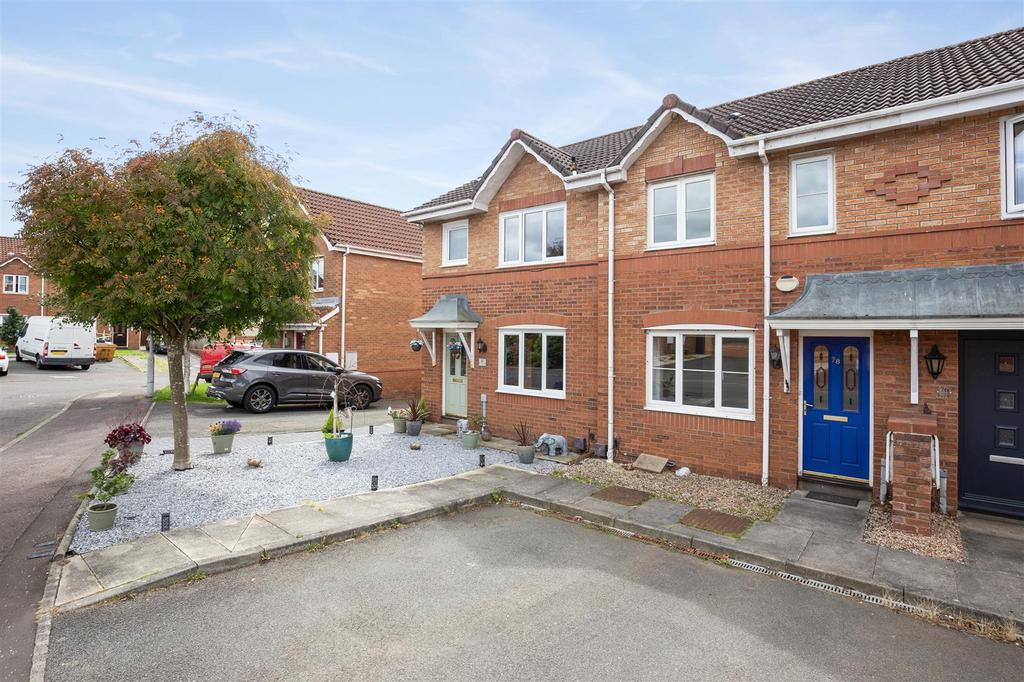 78 Dover Heights, Dunfermline,KY11 8HS 2 bed terraced house for sale
